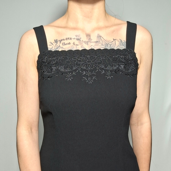 Vintage 90's Embroidered Black Dress - Picture 5 of 9